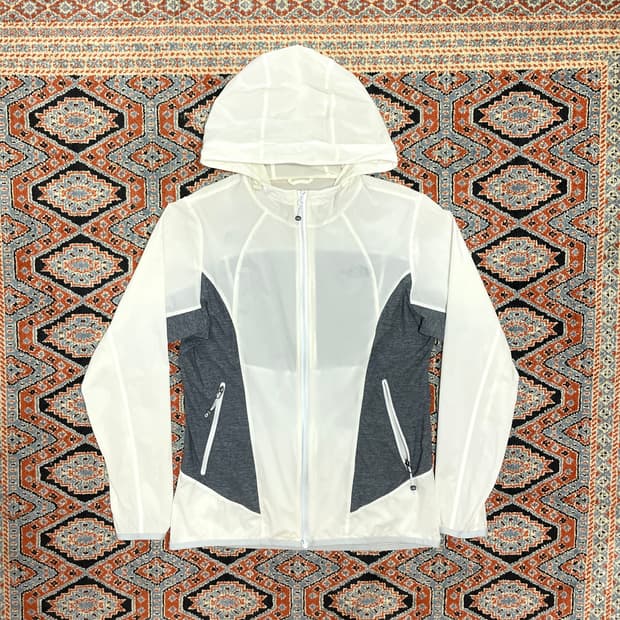 노스페이스 화이트 경량 바람막이 자켓 여성S