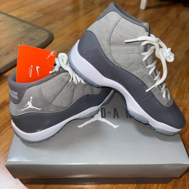 (새상품) 조던11 레트로 쿨 그레이
