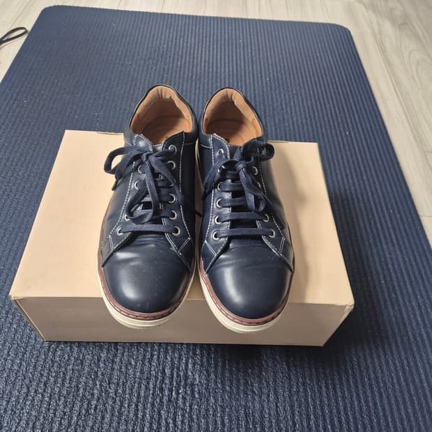 엘칸토 스니커즈 275 (상태최상)