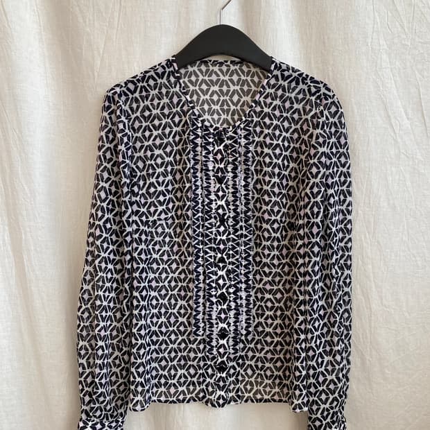 패턴 시스루 블라우스(M-L)