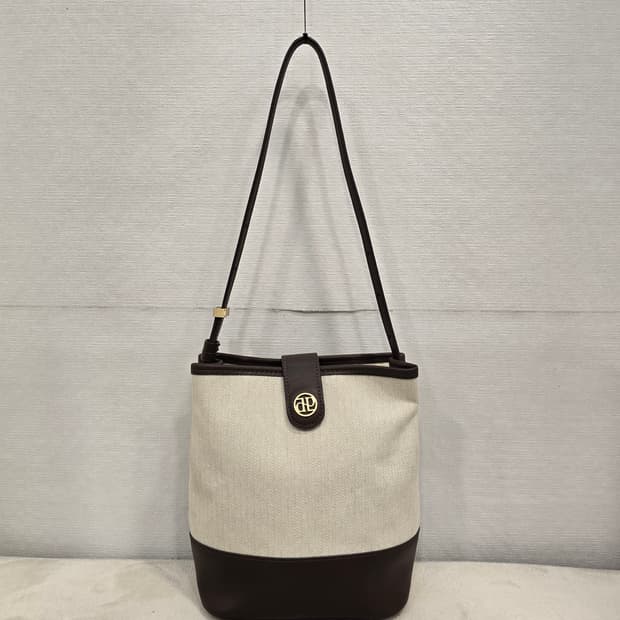 드파운드 타운백 아이보리 캔버스 숄더백