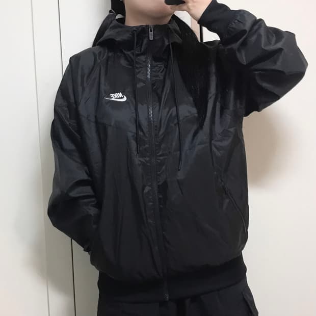 나이키 윈드러너 신형 바람막이 S