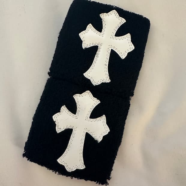 크롬하츠 손목 아대 레더 크로스 패치