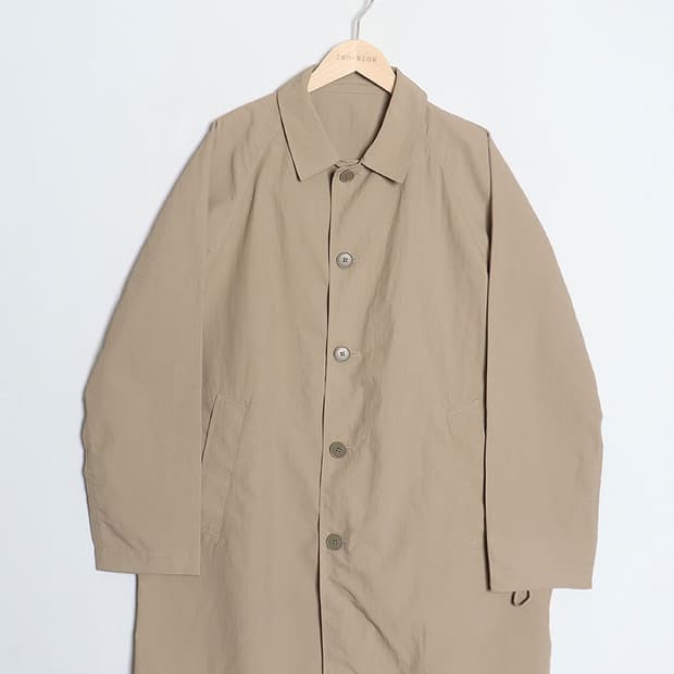 UNIQLO Pocketable Nylon Coat