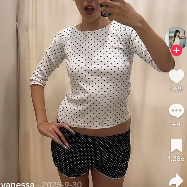 브랜디멜빌 5부 폴카 도트 화이트 티셔츠