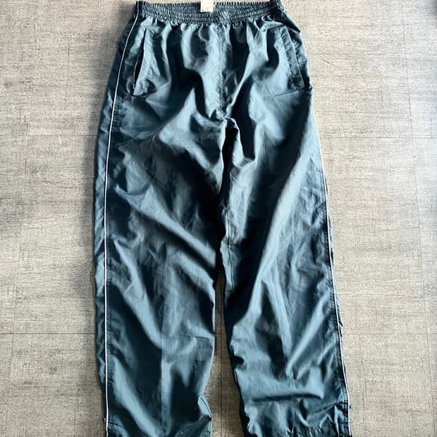 일본빈티지 올드스쿨스트릿 혁오풍 스트링 바람막이팬츠 다크그린