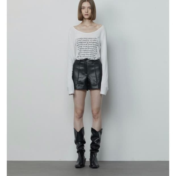 보헤미안서울 빈티지 레터링티 롱슬리브