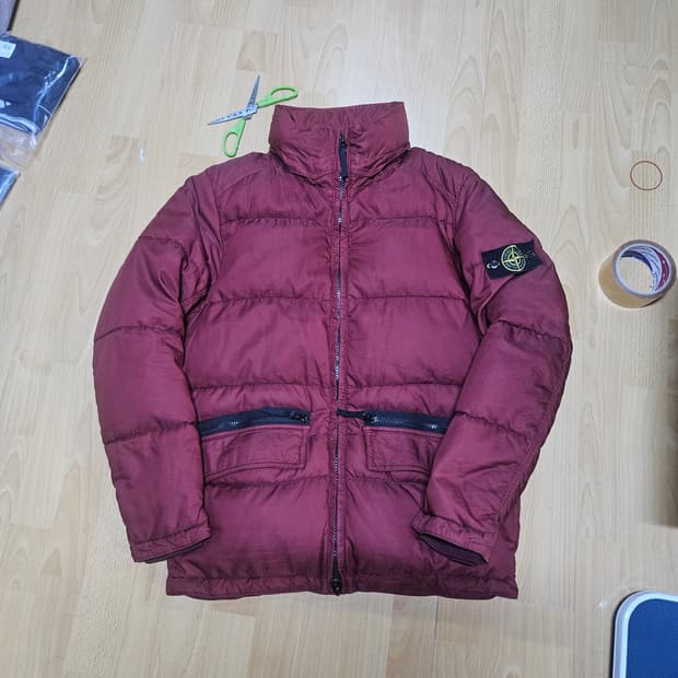 정품) 스톤아일랜드 라이트 써모 코튼 구스다운 패딩