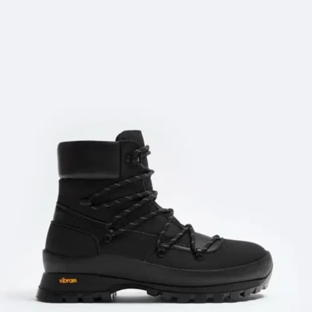 자라 X 메종스페셜 비브람 트래킹 부츠 43