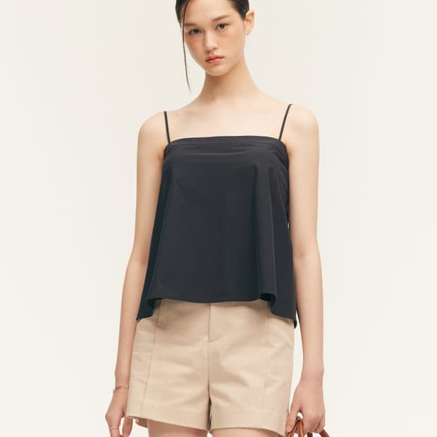 Sie 피아 슬리브리스 블라우스