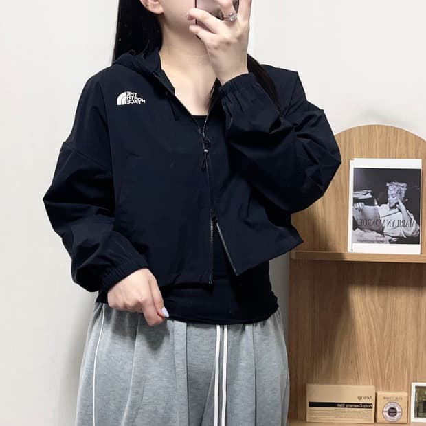 [정품] 노스페이스 블랙 투웨이 크롭 바막 [ M ]