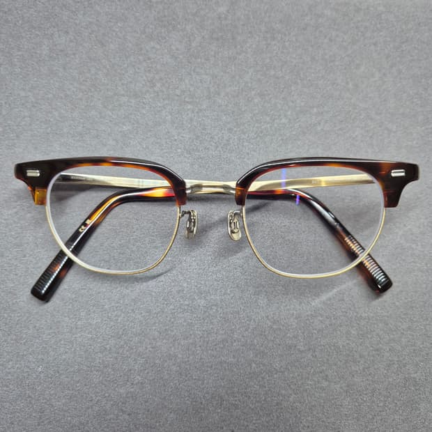 아이반7285 647 하금테 판매