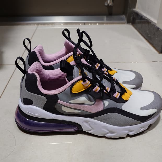 [230] 나이키 에어맥스 270 운동화 멀티컬러