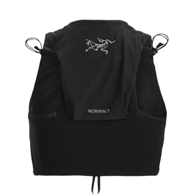 아크테릭스 노반 7 베스트 블랙