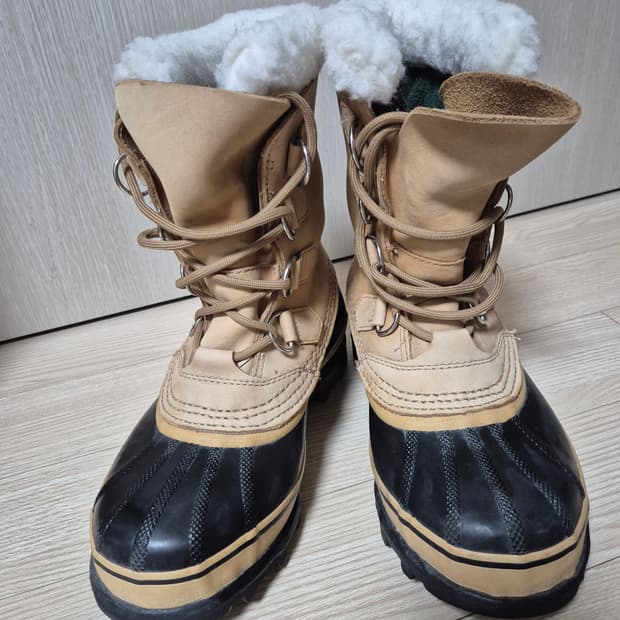 쏘렐 카리부 부츠 230 여성