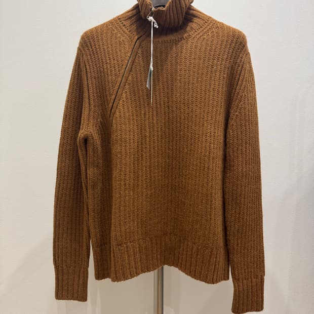 Bed j.w. Ford 21AW 하이넥 사선지퍼 스웨터