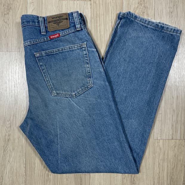 34) 00's 랭글러 미국판 레귤러핏 중청워싱 데님팬츠