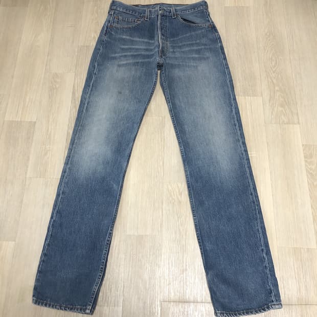 (28) 90's 리바이스 501 미국제 스트레이트핏 워시드 연청 데님