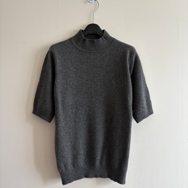 캐시미어 반팔니트 