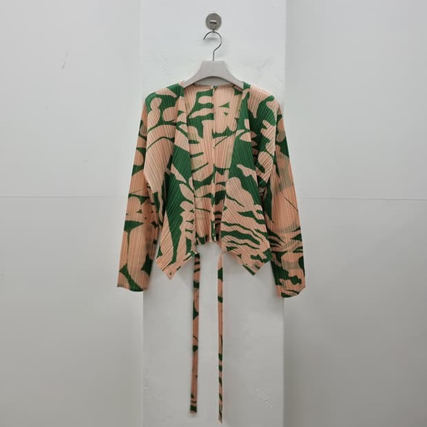 PLEATS PLEASE 플리츠플리즈