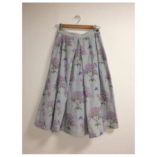 빈티지 그레이 자수 스커트