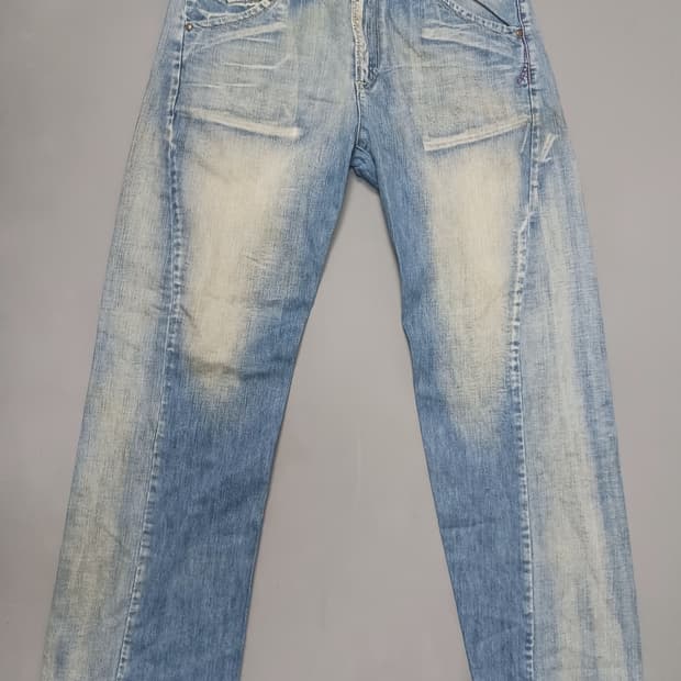 [34] 리바이스 신치백 원포켓 엔지니어드진 청바지