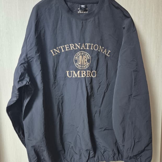 (24년) 엄브로 나일론 피스테  맨투맨 티셔츠 110 (2XL)