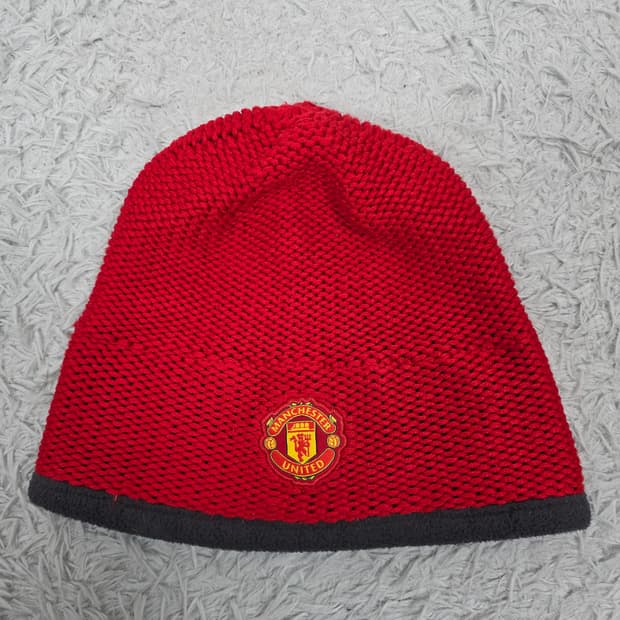 [레어템] 아디다스 x 맨유 니트 비니