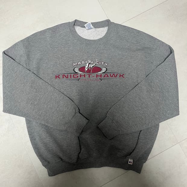 러셀 에슬레틱 맨투맨