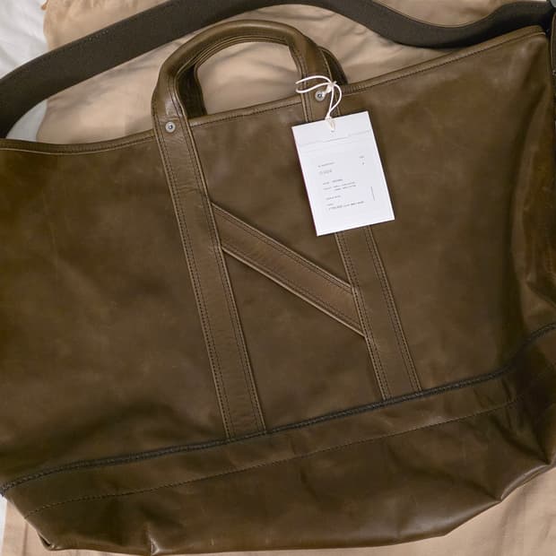 새제품 택포145만)26ss나이스네스 O.ledz브라운 Ebisu에디션