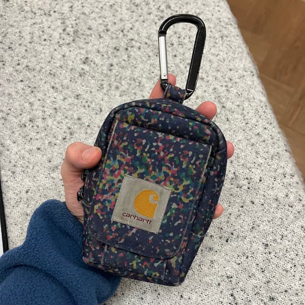 N183 칼하트 스몰백 키링