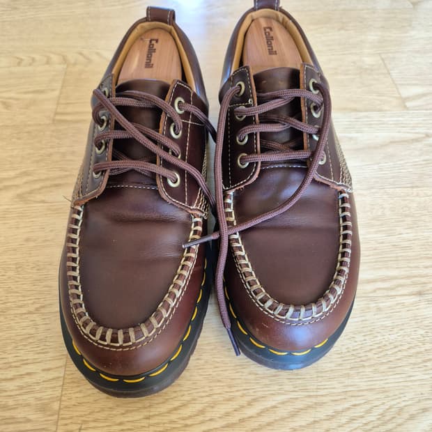 닥터마틴 로웰 uk7 스카치 브라운