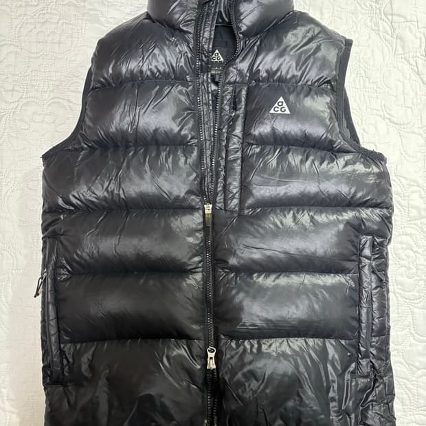 나이키acg 패딩베스트