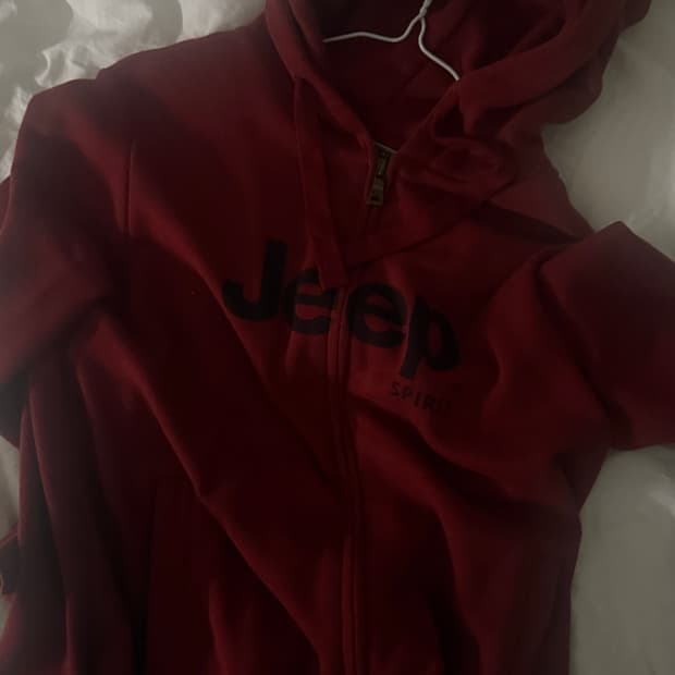 Jeep 지프 버건디 레드 후드집업 슬림핏