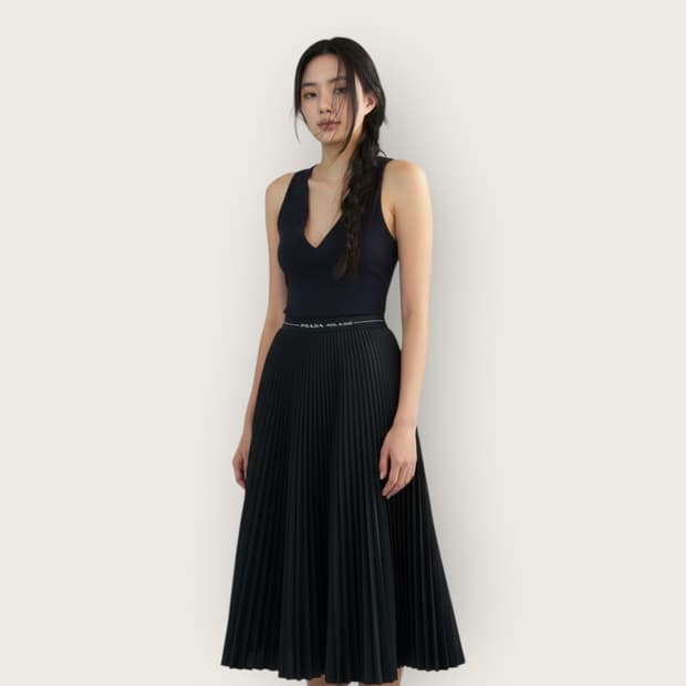 40S/ 프라다 로고밴딩 플리츠 스커트