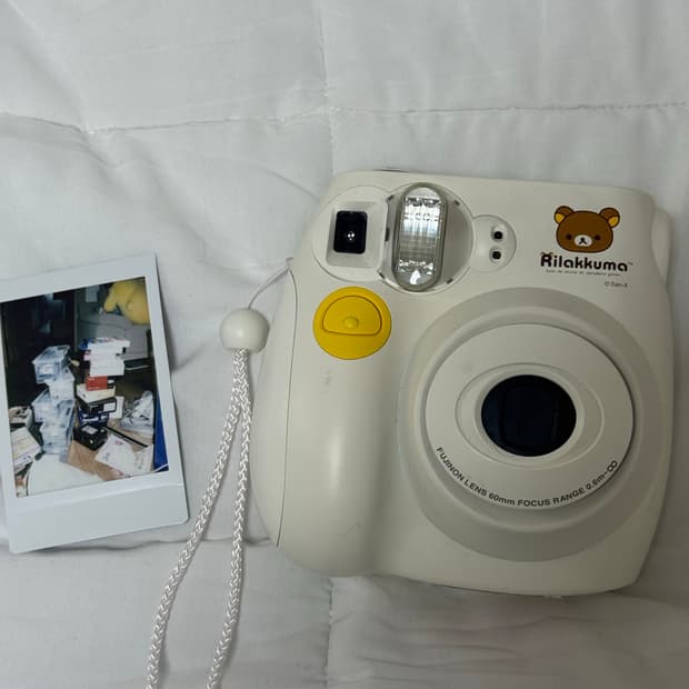 후지필름 인스탁스 미니7s 리락쿠마