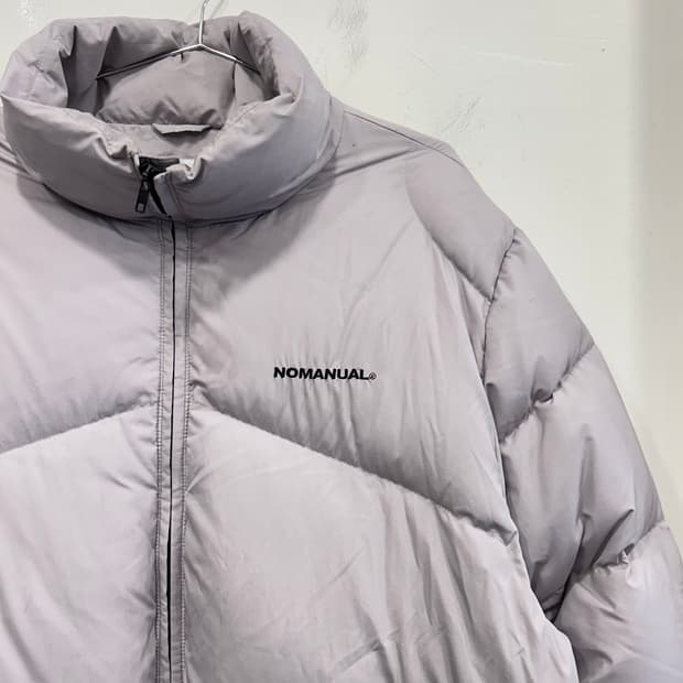 노매뉴얼 덕다운 스몰로고 숏 푸퍼 패딩