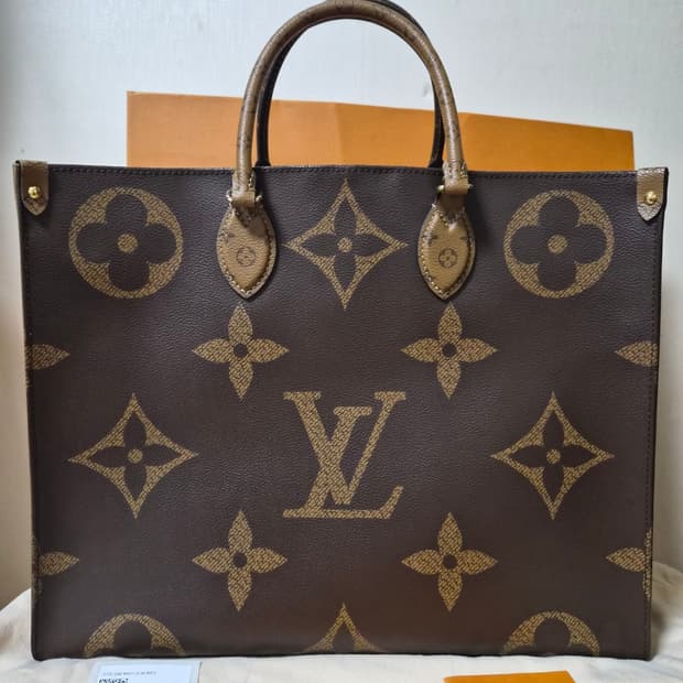 루이비통 온더고 GM 모노그램 토트백