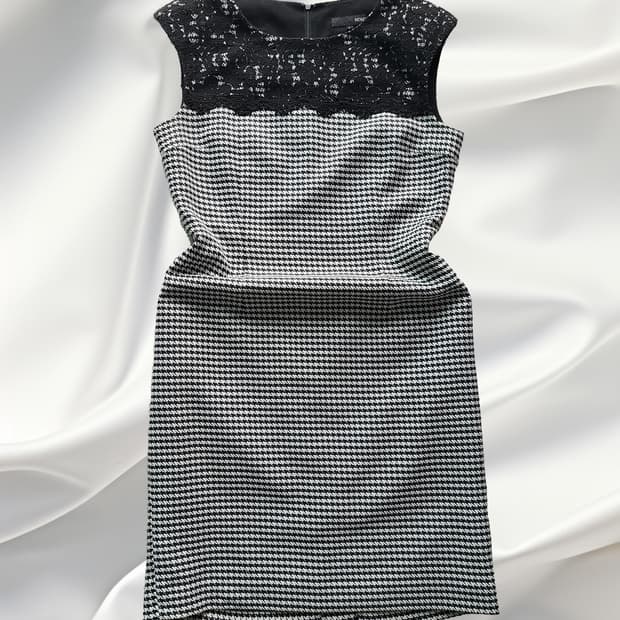 MIXXO 미쏘 블랙 레이스 배색 하운드투스 원피스