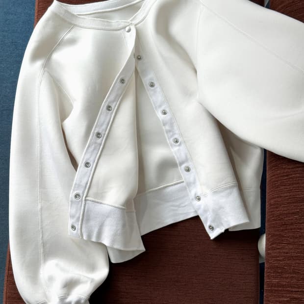 Poly rayon crew neck cropped cardigan