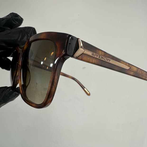 [새상품 무료배송] 지방시 Made in Italy 선글라스