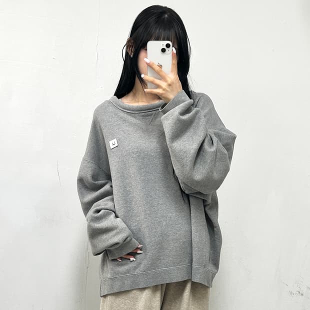 아크네 스튜디오 맨투맨