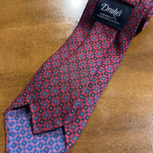 Drake's Ties