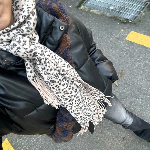 대장급 핑크 호피 목도리 