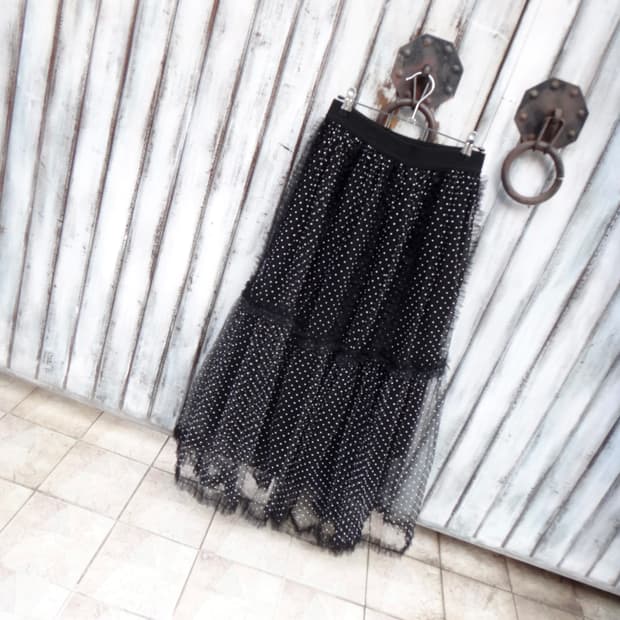 Dot frill can can sha skirt / black