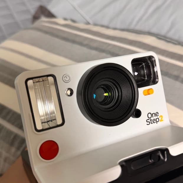 Polaroid 폴라로이드 오리지널 원스텝 2 VF 카메라