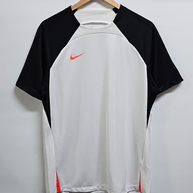 나이키 드라이핏 반팔티셔츠 XL