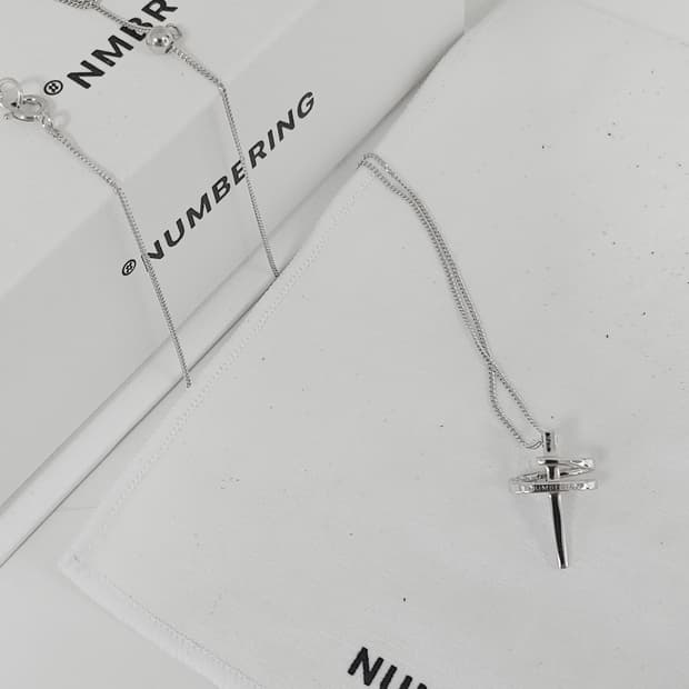 넘버링(NUMBERING) - #4807 십자가 목걸이