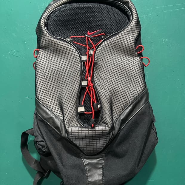 나이키 테크니컬 고프코어 백팩