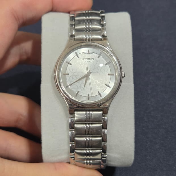 80s 빈티지 세이코 쿼츠 시계